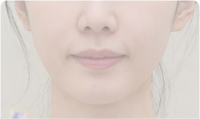 처진 눈썹으로 답답해 보이는 눈매